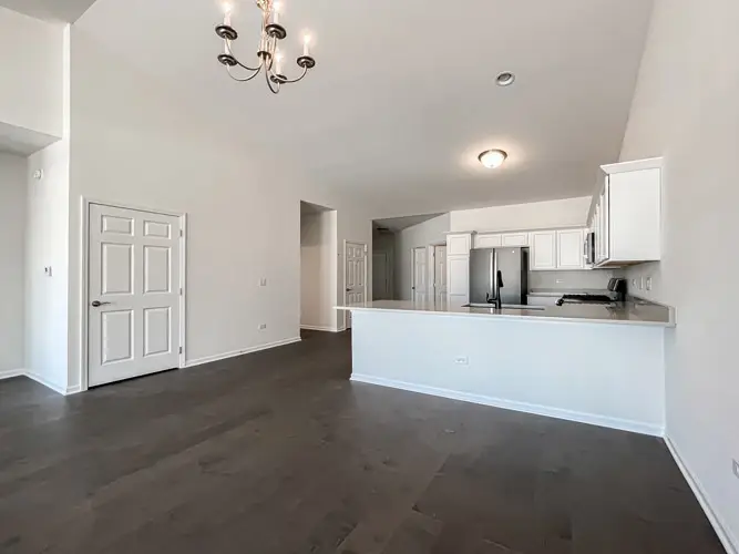 BUILDING 14 Ridge Lane, Bolingbrook, IL 60440 - #3