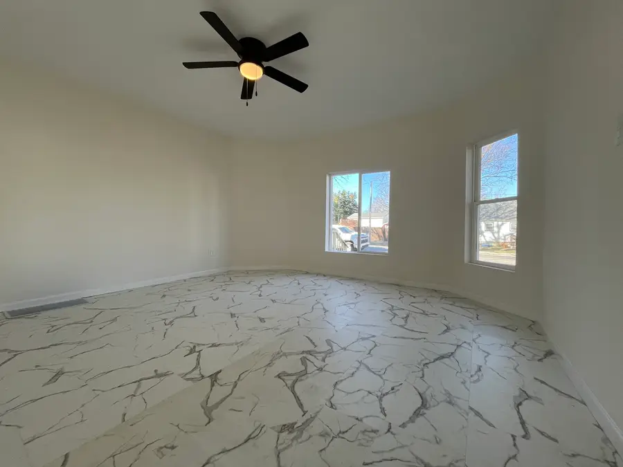 601 E Hickory Street, Chatsworth, IL 60921 - #2