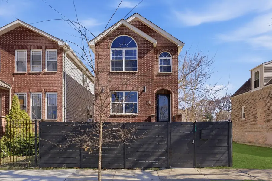 1029 N Avers Avenue, Chicago, IL 60651 - #2