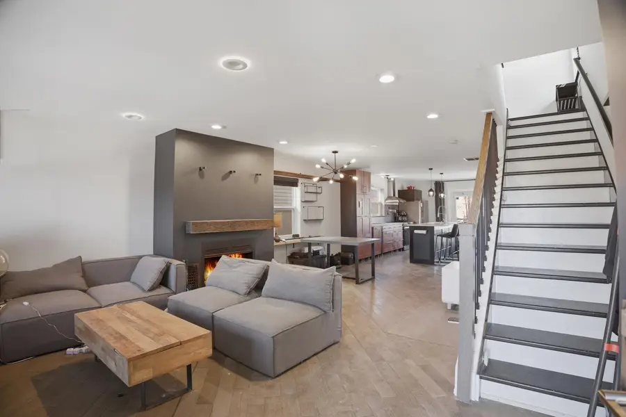 1029 N Avers Avenue, Chicago, IL 60651 - #3