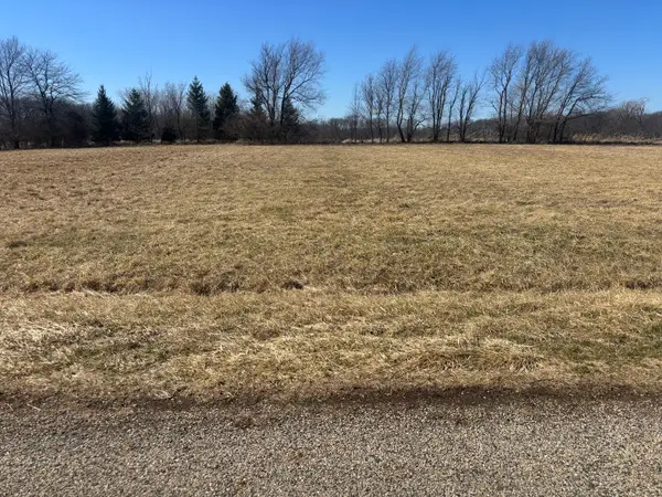 630 Brookside Drive, Varna, IL 61375