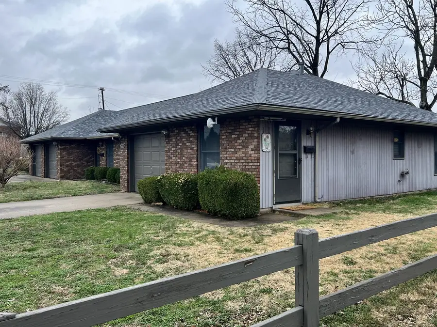 1525 Spruce Street, Murphysboro, IL 62966 - #3