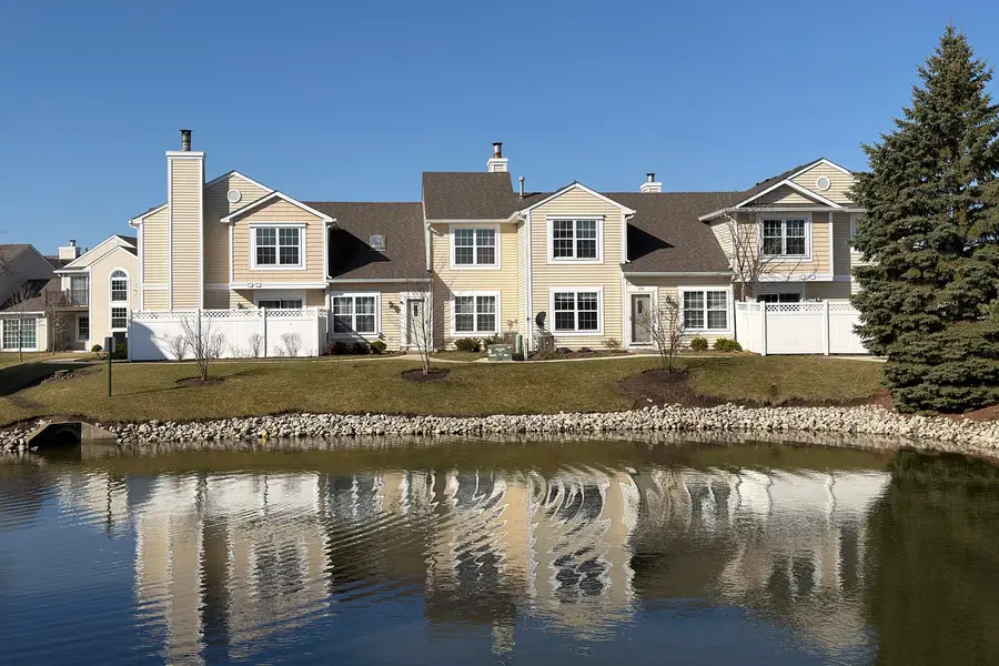 424 Le Parc Circle, Buffalo Grove, IL 60089 - #3