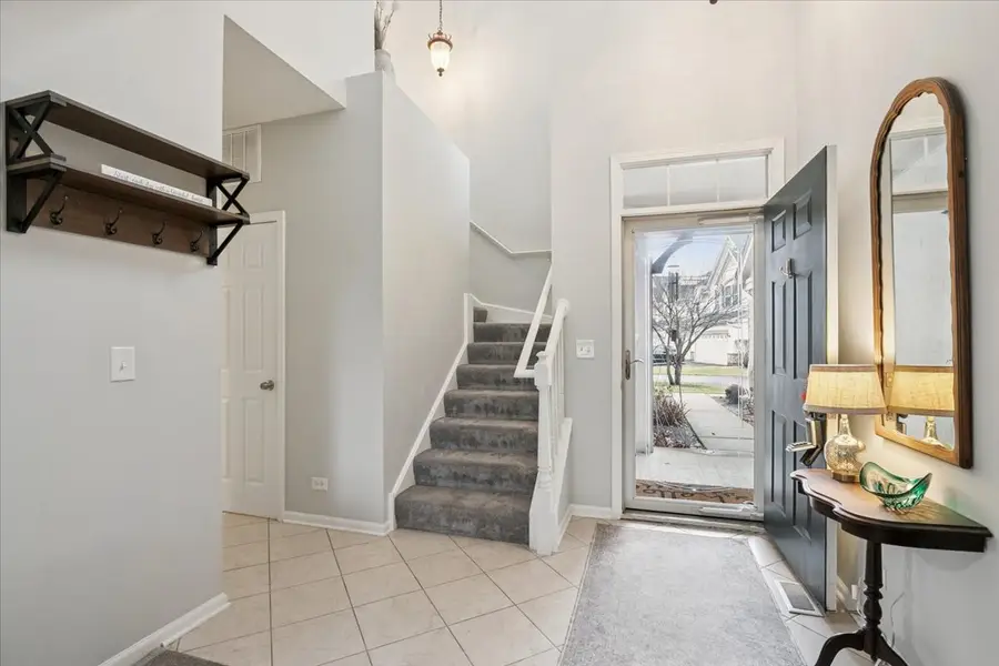 2190 Shadow Creek Court, Vernon Hills, IL 60061 - #2