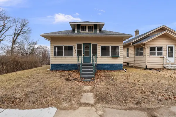 3940 12th Street, Rock Island, IL 61201