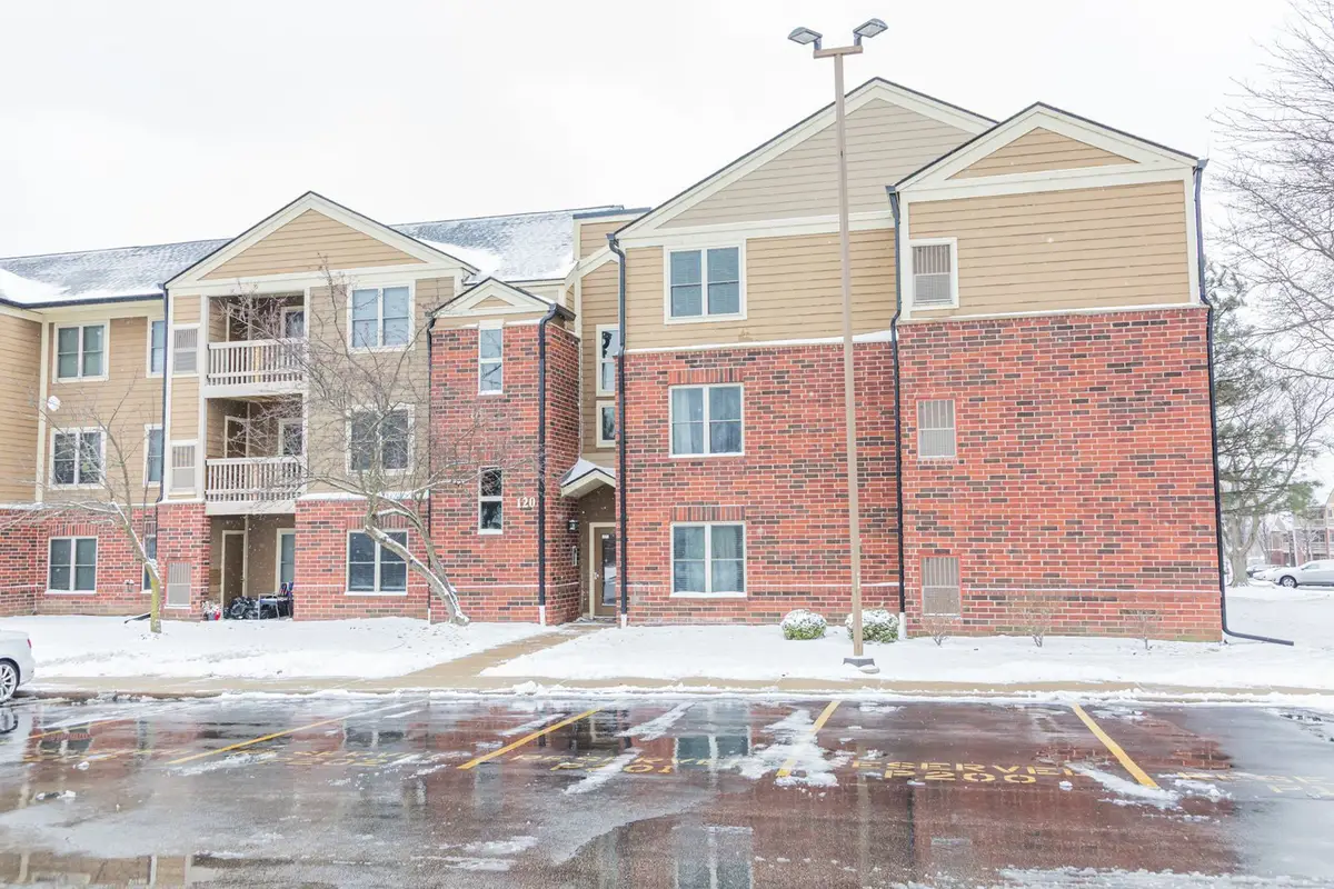 120 Glengarry Drive #112, Bloomingdale, IL 60108 - #1