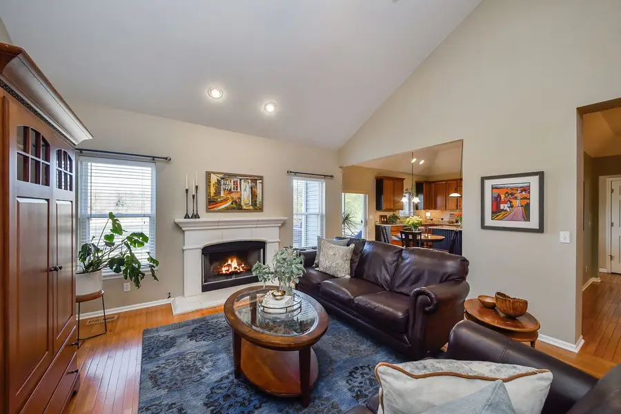 39W578 Newton Square, Geneva, IL 60134 - #3