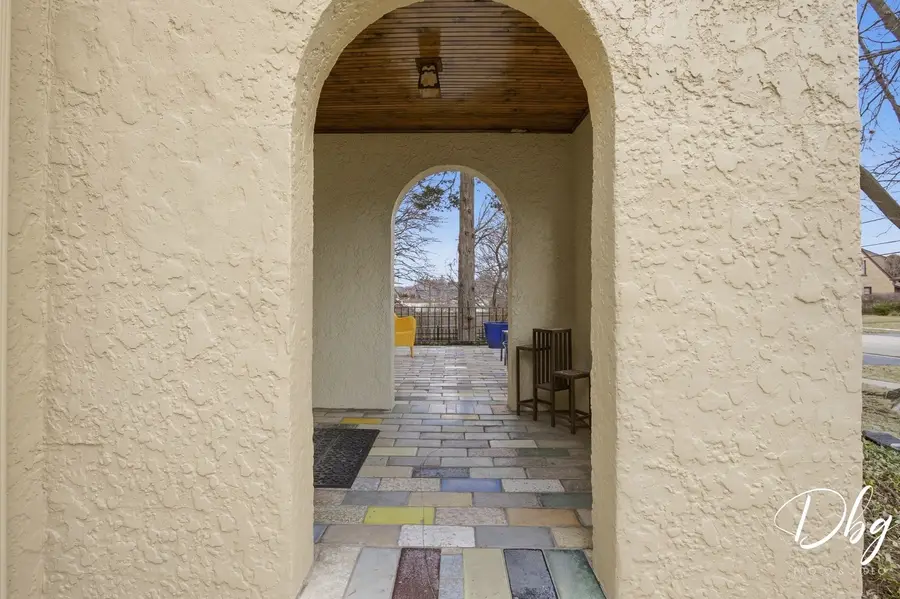 338 S Lake Street, Grayslake, IL 60030 - #2