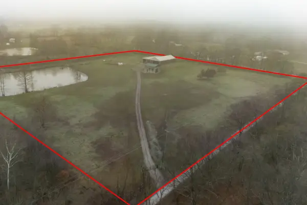 9301 Thomas Street, Coello, IL 62825