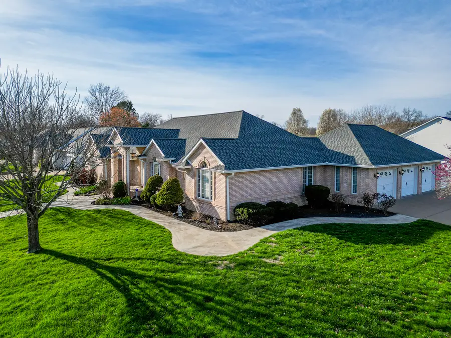 810 New Day Way, Marion, IL 62959 - #2