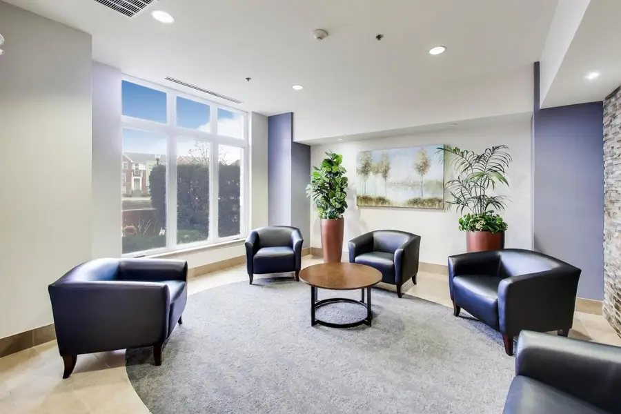 1199 E Port Clinton Road #311, Vernon Hills, IL 60061 - #3