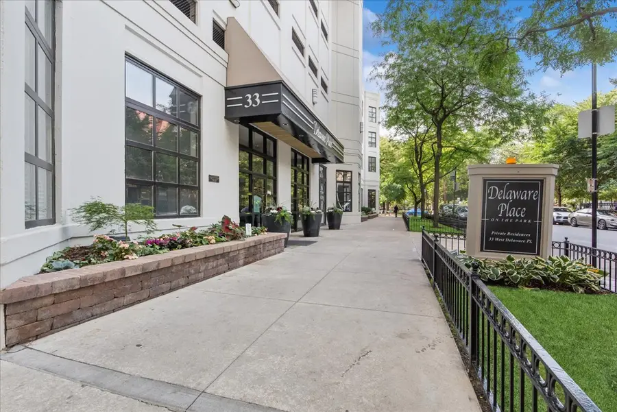 33 W Delaware Street #10B, Chicago, IL 60610 - #2