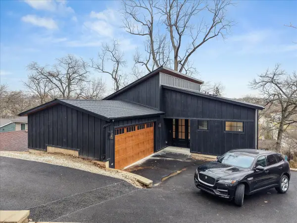 298 Apache Trail, Lake In The Hills, IL 60156