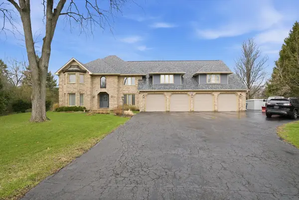 23W350 Pelham Court, Naperville, IL 60540