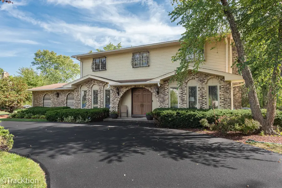 23061 N Apple Hill Lane, Lincolnshire, IL 60069 - #2