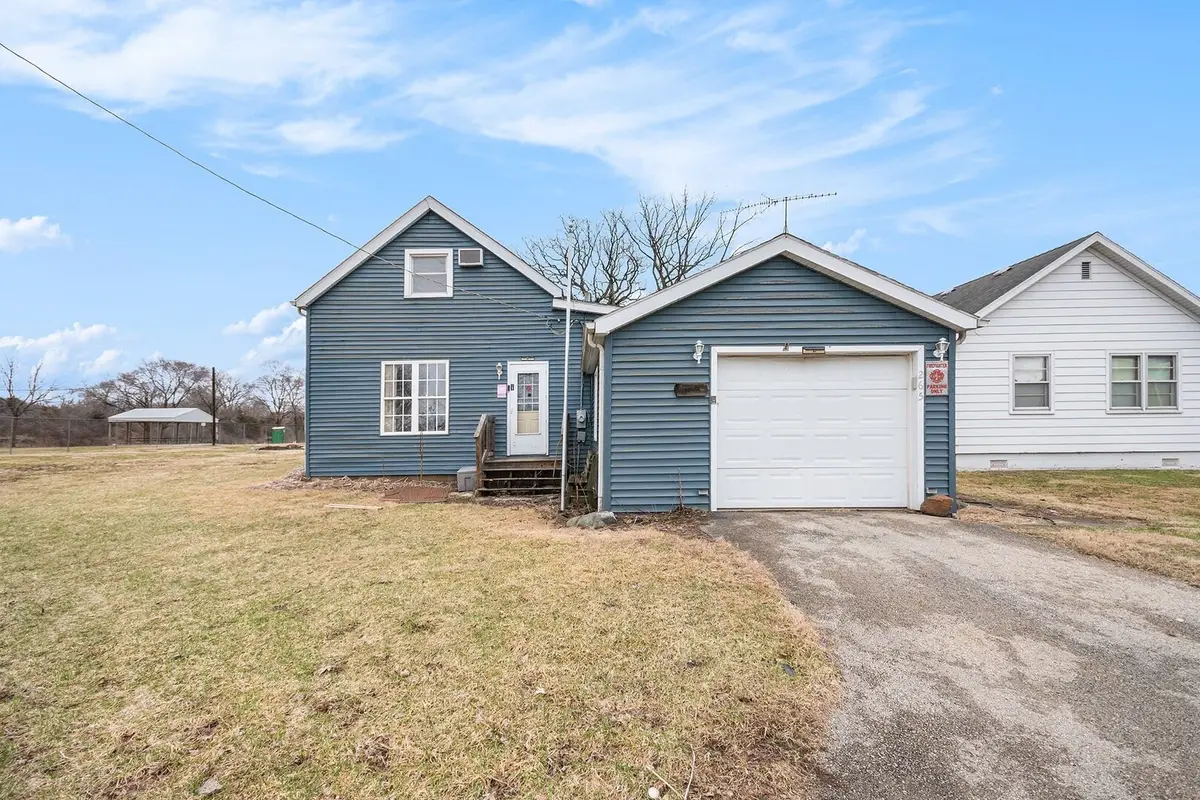 265 N Monroe Street, South Wilmington, IL 60474 - #1