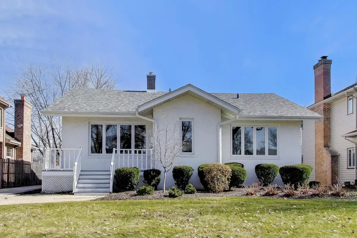 57 Chestnut Avenue, Clarendon Hills, IL 60514 - #1