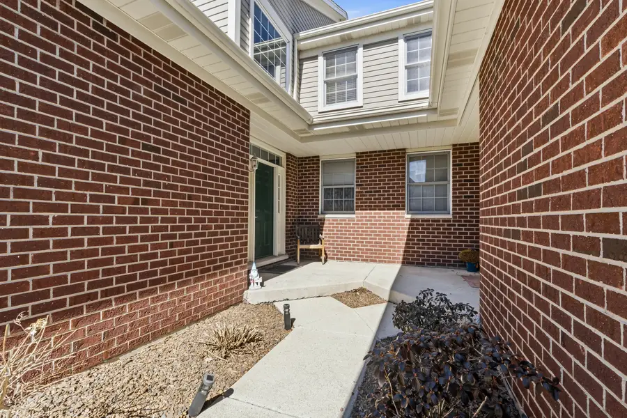 13350 Forest Ridge Drive #1, Palos Heights, IL 60463 - #2