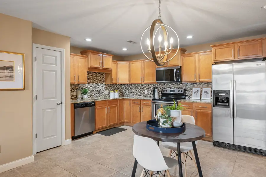 4189 Creek Hill Drive #89, Bettendorf, IA 52722 - #2