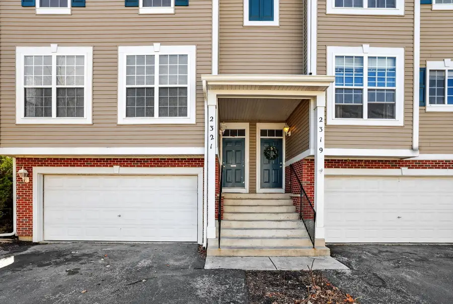 2321 Hudson Circle, Aurora, IL 60502 - #3