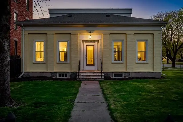 405 S 1st Street, Rockford, IL 61104 - #1