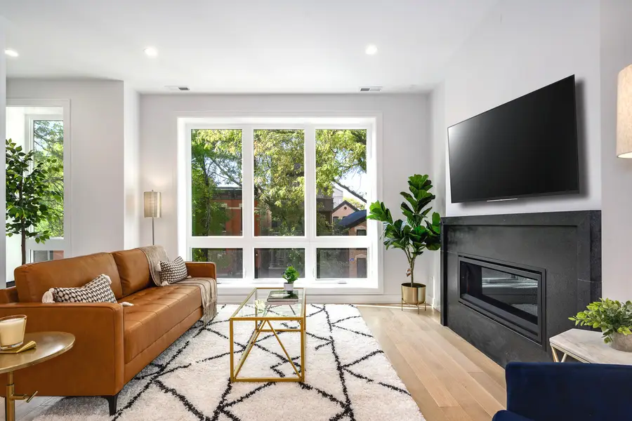 867 N Marshfield Avenue #2, Chicago, IL 60622 - #2