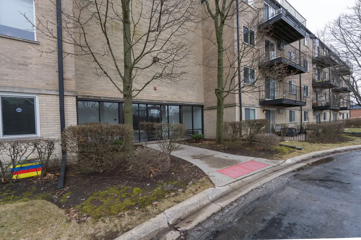 2515 E Olive Street #4H, Arlington Heights, IL 60004 - #1