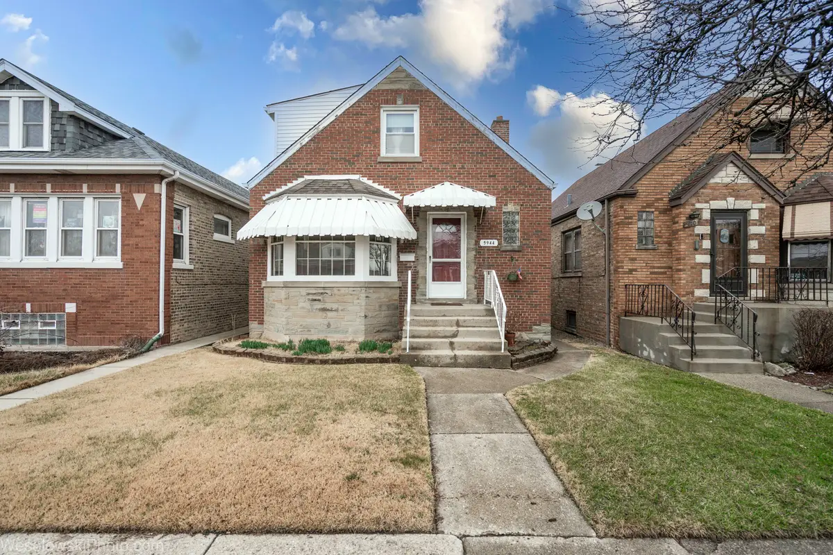 5944 W Foster Avenue, Chicago, IL 60630 - #1