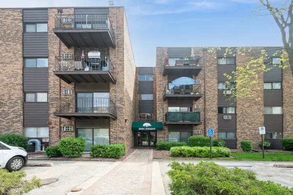 8901 N Western Avenue #206, Des Plaines, IL 60016