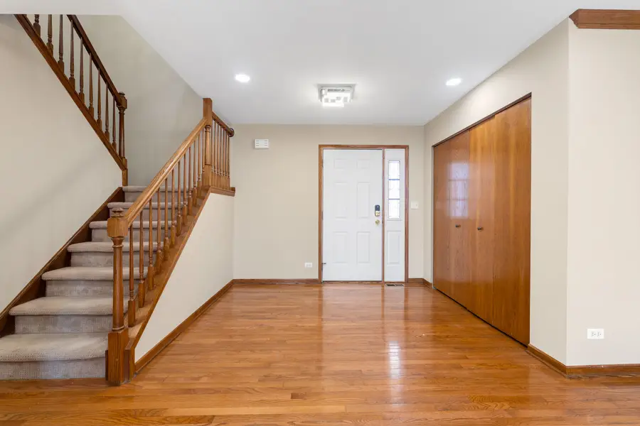 7811 Bristol Park Drive, Tinley Park, IL 60477 - #3