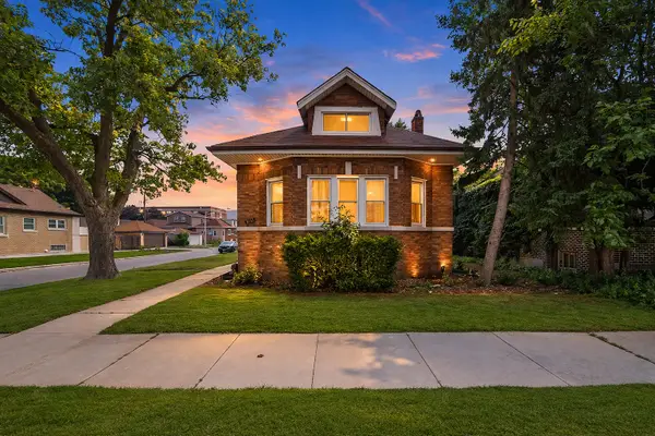 8101 S Kimbark Avenue, Chicago, IL 60619