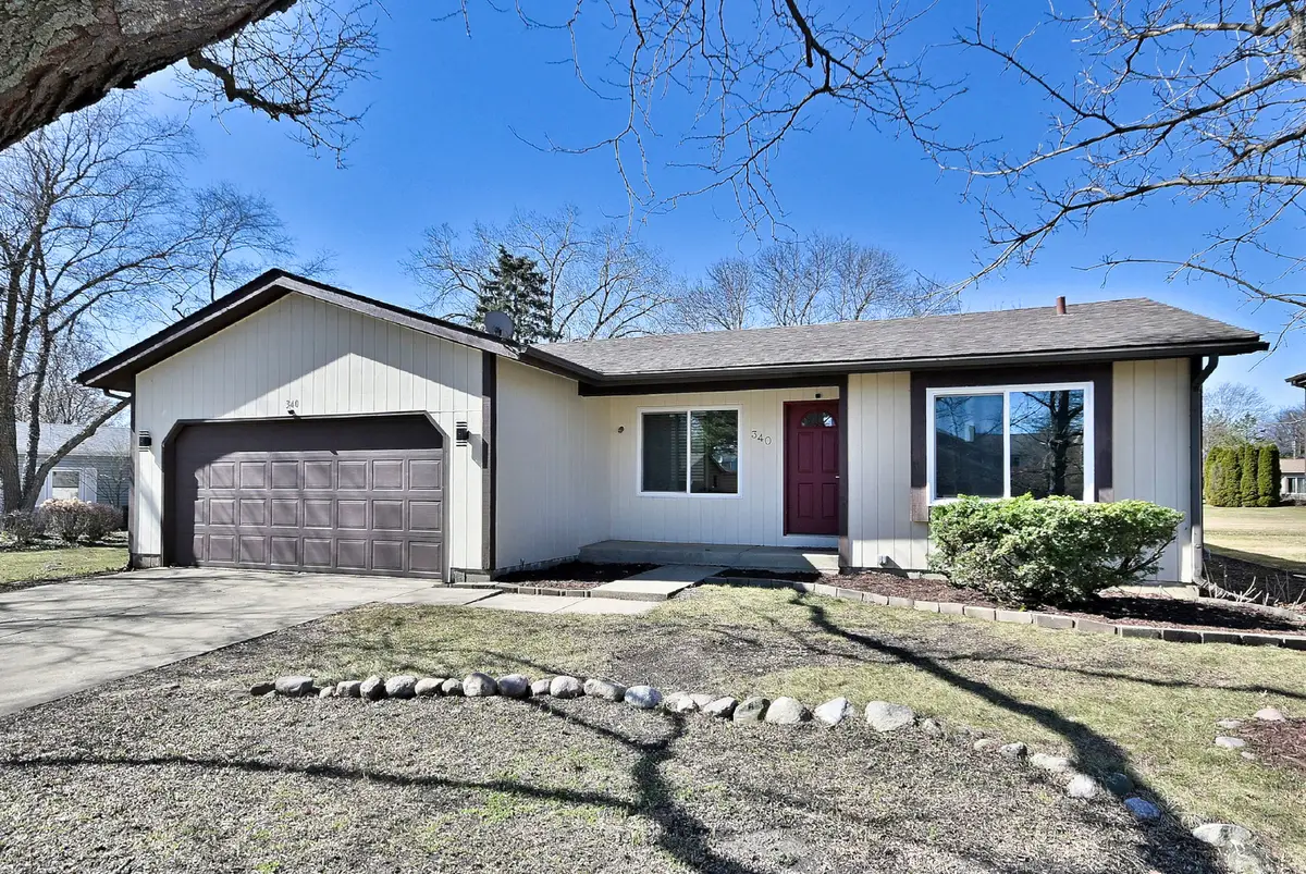 340 Somerset Drive, Streamwood, IL 60107 - #1