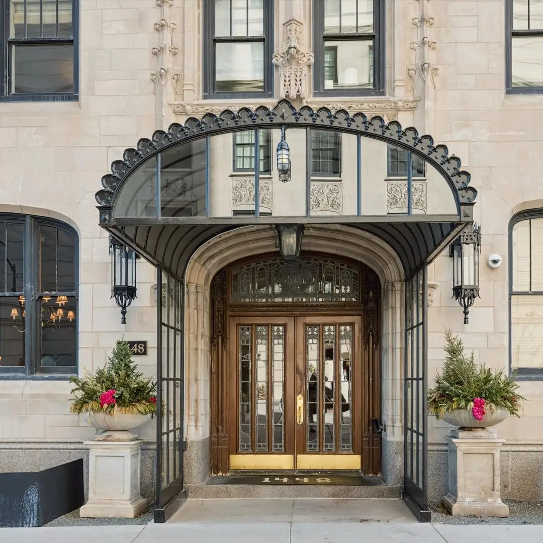 Address Withheld By Seller, Chicago, IL 60610 - #1