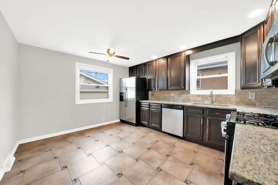 3754 W 76th Street, Chicago, IL 60652 - #3