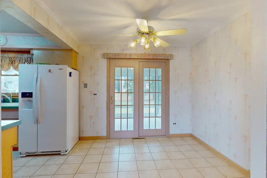 4N163 5th Avenue, Addison, IL 60101 - #3