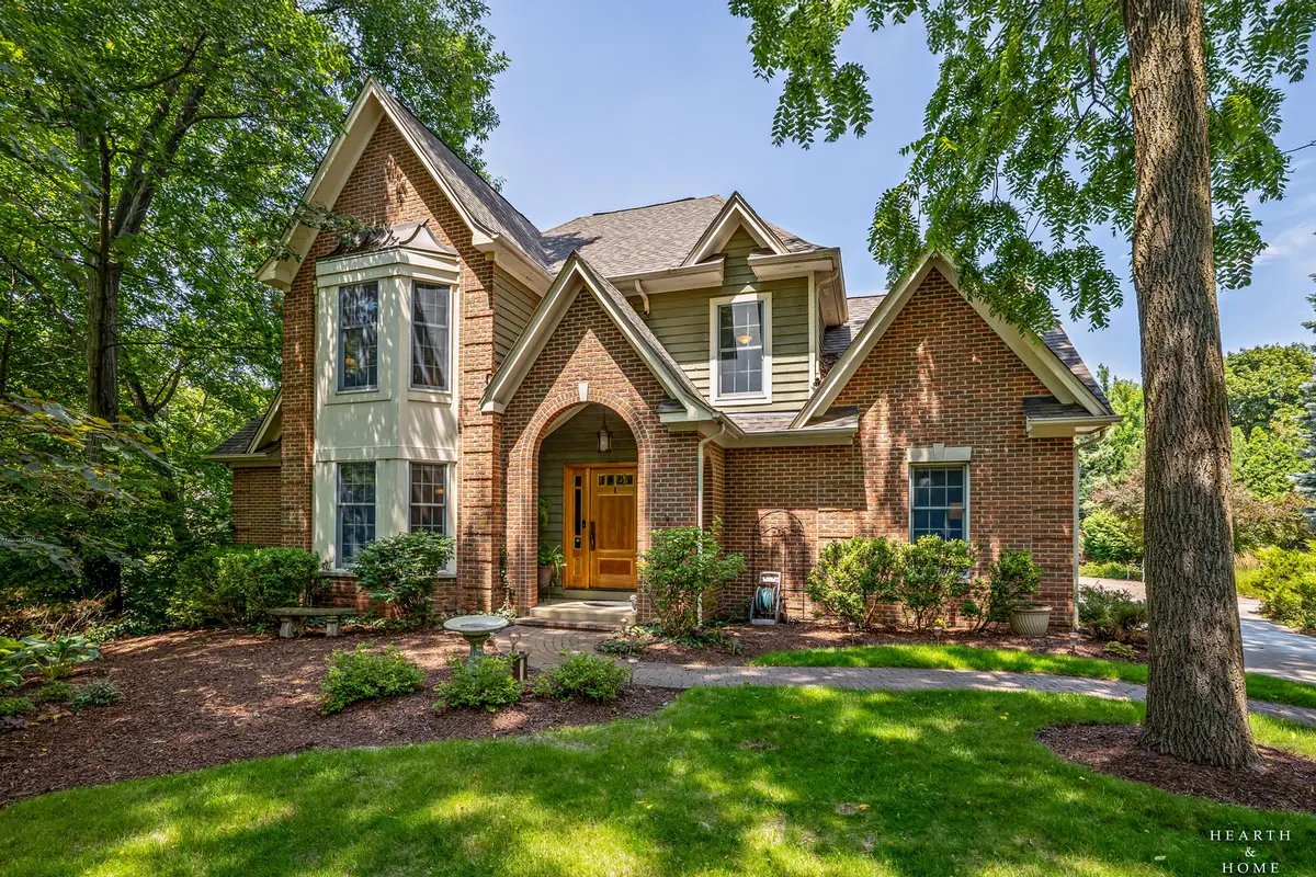 36W628 Oak Hill Drive, Dundee, IL 60118 - #1