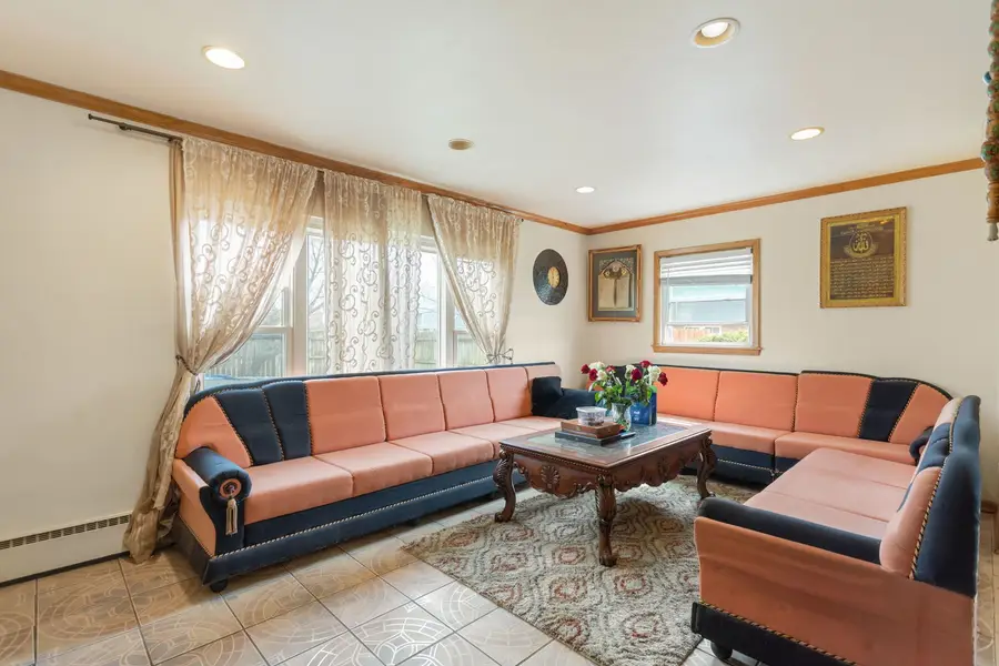 4249 Custer Avenue, Lyons, IL 60534 - #3