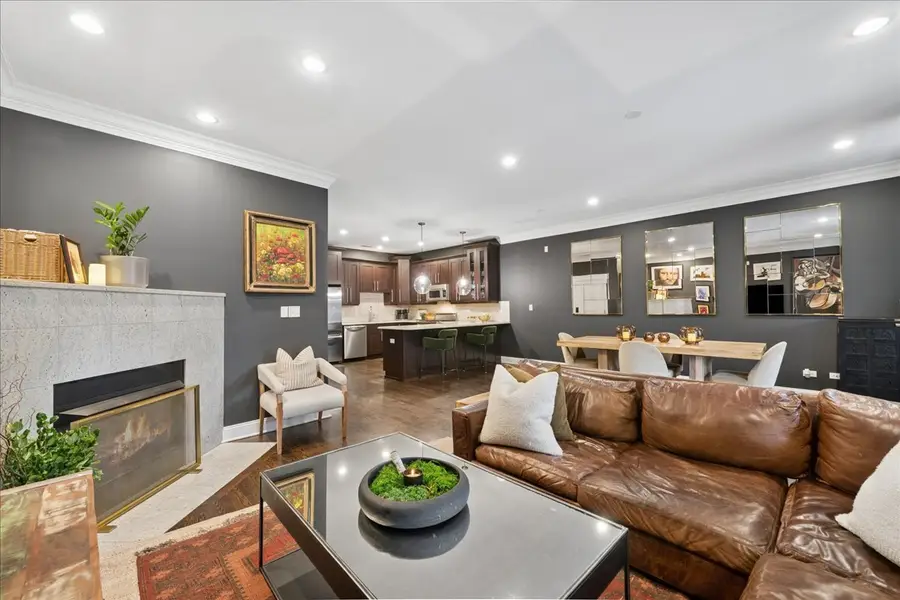 1419 W Belmont Avenue #3, Chicago, IL 60657 - #3