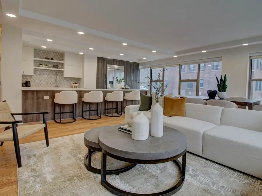 2970 N Lake Shore Drive #4D-4E, Chicago, IL 60657 - #3