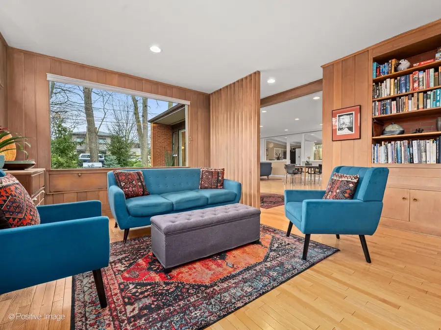 Address Withheld By Seller, Highland Park, IL 60035 - #3