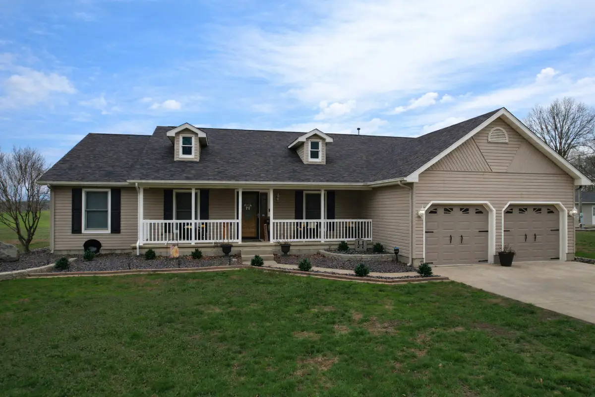 2861 College Street Road, Salem, IL 62881 - #1