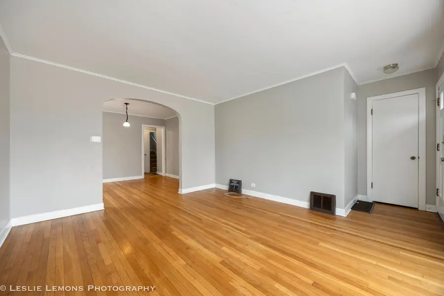 7162 N Moody Avenue, Chicago, IL 60646 - #3