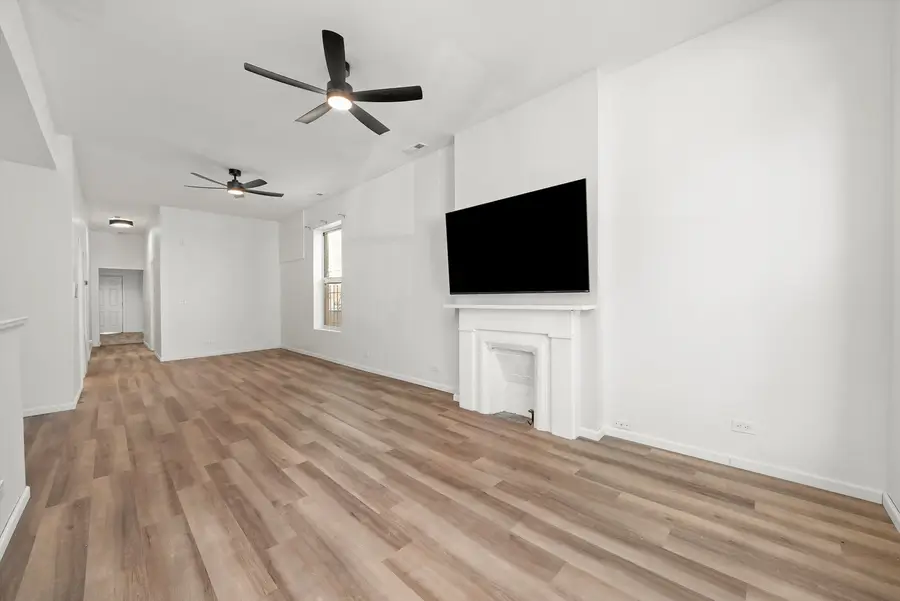 2345 W Grenshaw Street, Chicago, IL 60612 - #3