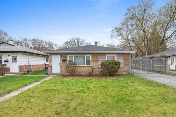 877 163rd Street, Calumet City, IL 60409