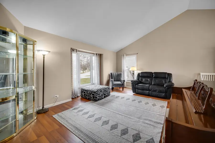 90 Copperwood Drive, Buffalo Grove, IL 60089 - #3