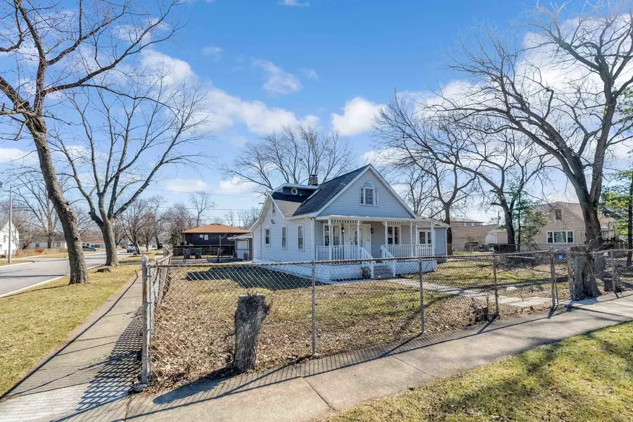 8103 Long Avenue, Burbank, IL 60459 - #3