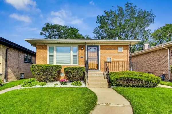 295 Prairie Avenue, Calumet City, IL 60409