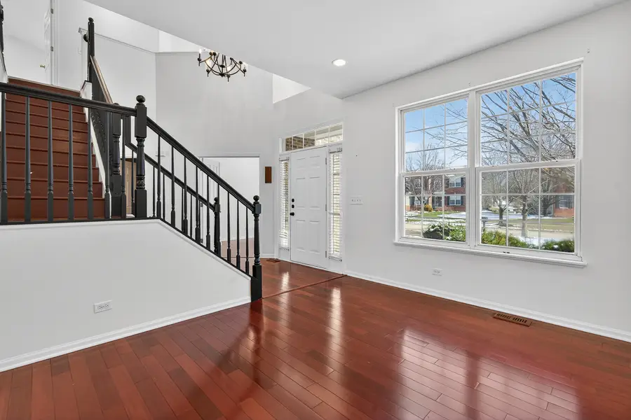 1590 Russell Drive, Hoffman Estates, IL 60192 - #3