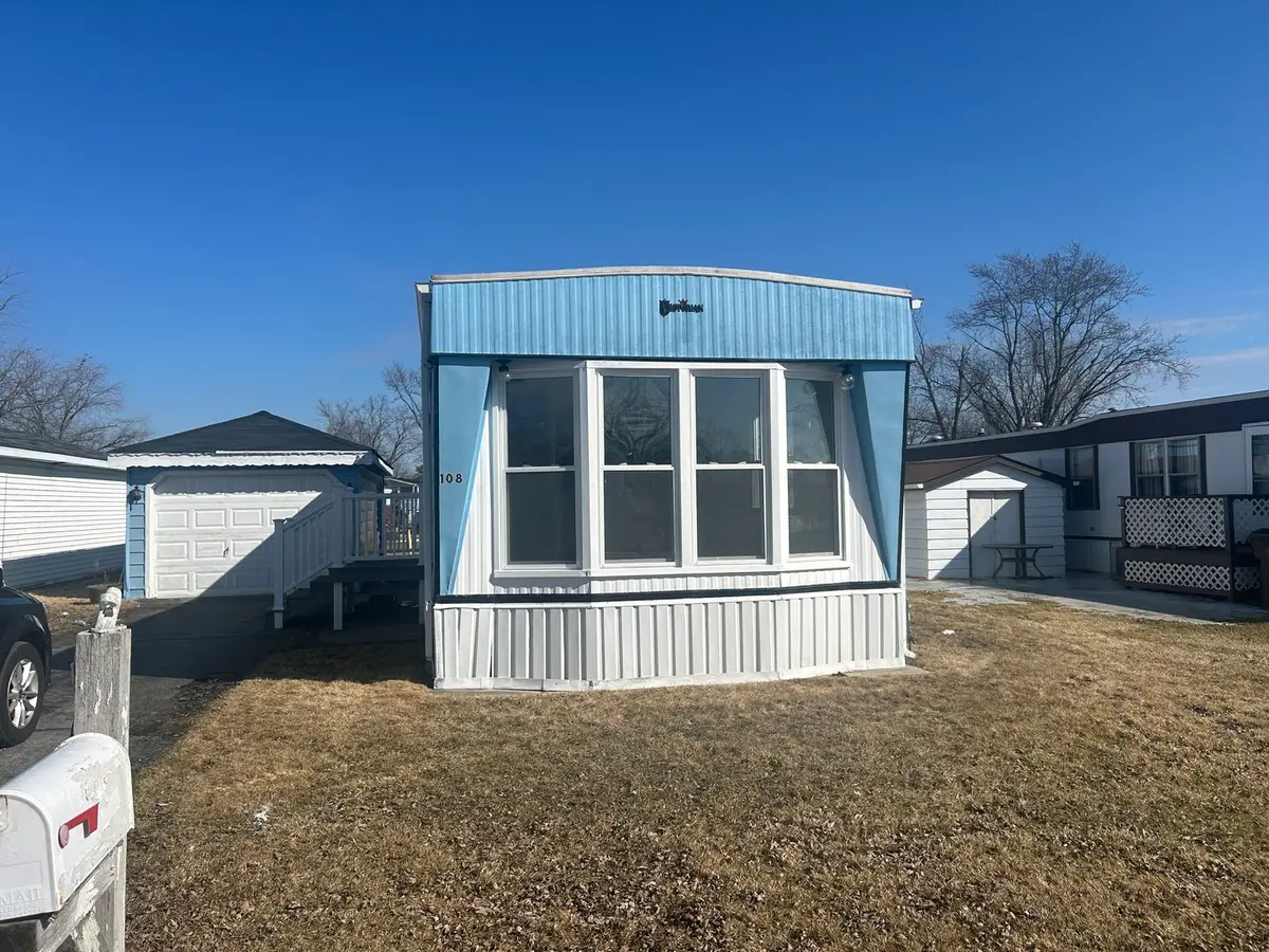 108 Flamingo Drive, Beecher, IL 60401 - #1