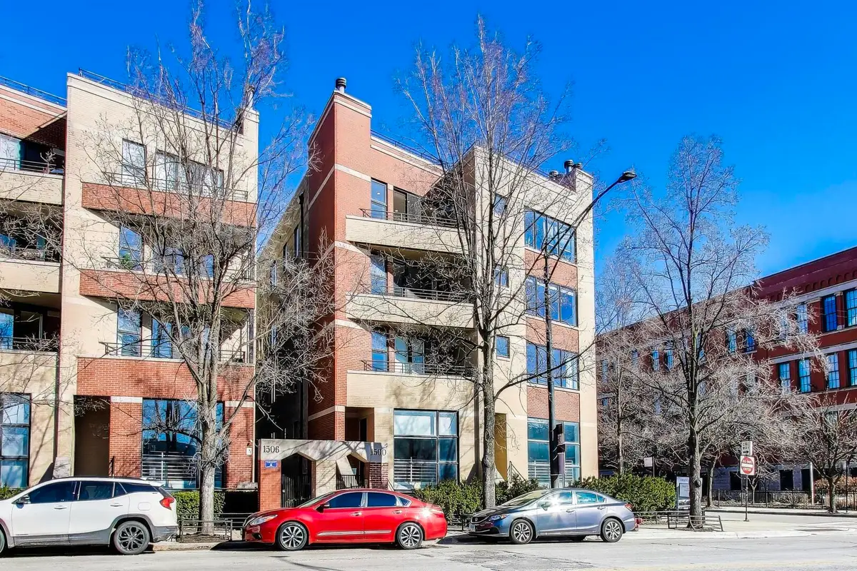 1500 W Grand Avenue #4W, Chicago, IL 60642 - #1
